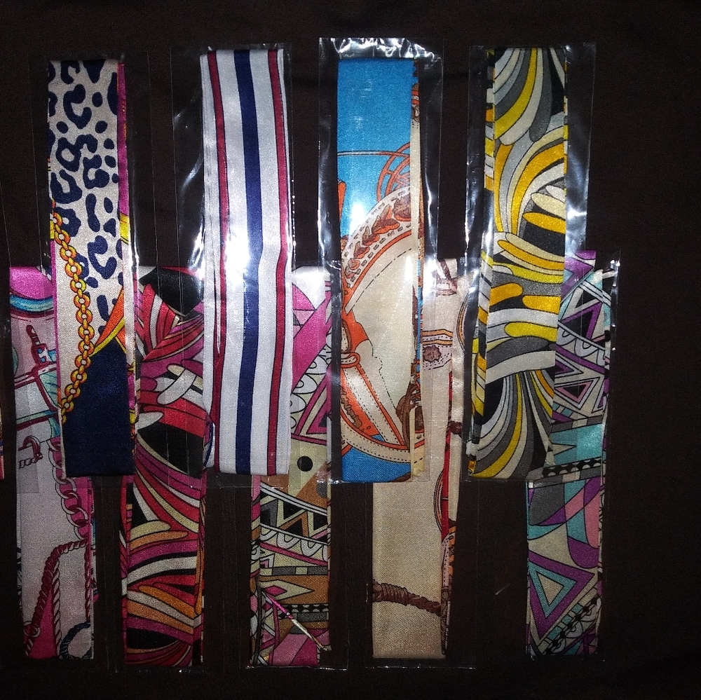 Purse scarves